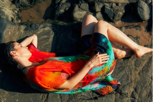 Roar Abstract Print Short kaftan