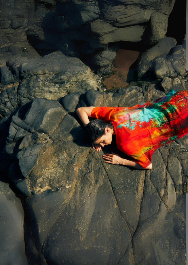 Roar Abstract Print Short kaftan