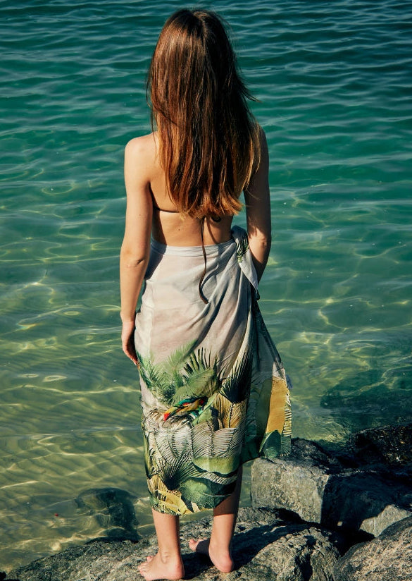 Wild Wings Bird In The Jungle Sarong